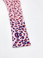 Lade das Bild in den Galerie-Viewer, BIO Leggings LEO ROSE - Morro do Papagaio Kollektion