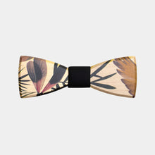 Load image into Gallery viewer, Avore wooden fly
