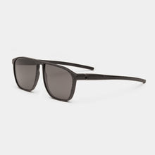 Load image into Gallery viewer, Voyou x arthelps sunglasses un / hide i
