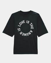 Lade das Bild in den Galerie-Viewer, LOVE T-Shirt
